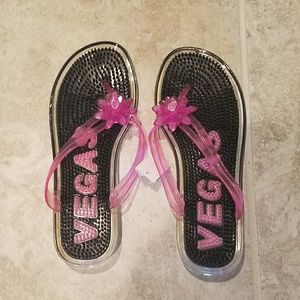 Trendy VEGAS Flip Flops